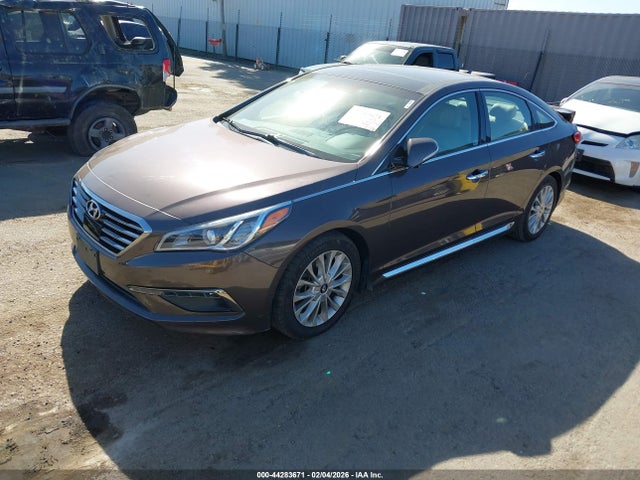 Hyundai Sonata Limited 2015 5NPE34AF3FH177970 Image 2