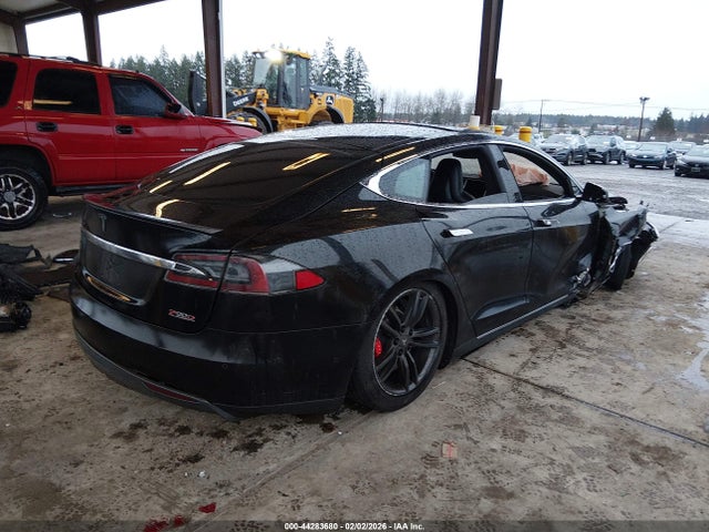 2016 TESLA MODEL S 5YJSA1E41GF130162 Photo 3