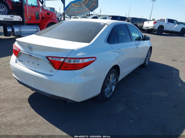 2015 TOYOTA CAMRY 4T1BF1FK3FU023789 Photo 3