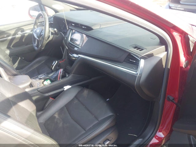 2020 CADILLAC XT5 1GYKNGRS3LZ152744 Photo 4