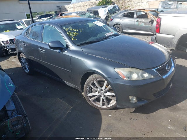 2007 LEXUS IS 350 JTHBE262372009304