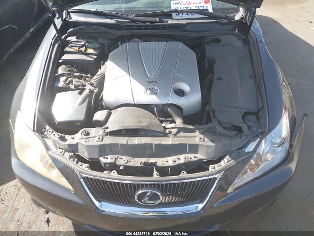 2007 LEXUS IS 350 JTHBE262372009304 Photo 9