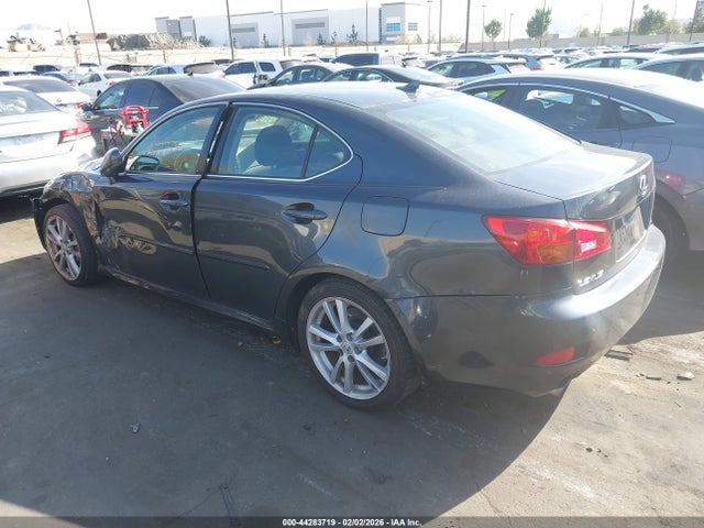 2007 LEXUS IS 350 JTHBE262372009304 Photo 2