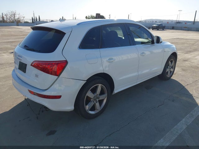 2012 AUDI Q5 WA1DKAFP9CA106851 Photo 3