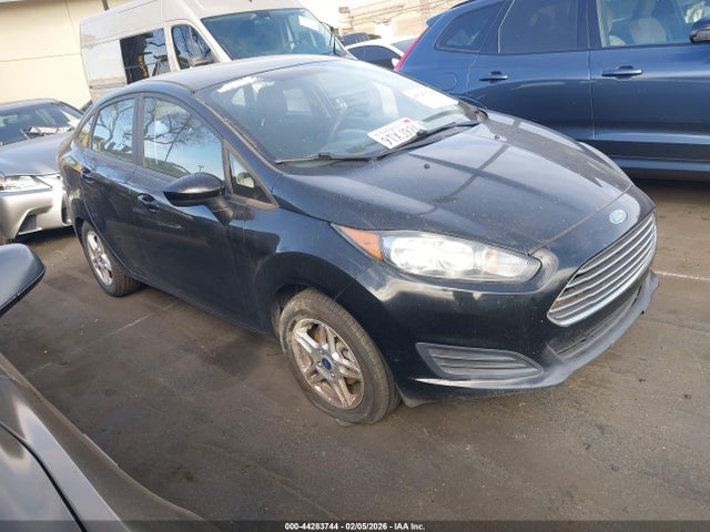 Ford FIESTA SE 2017 3FADP4BJ2HM134615 главное изображение
