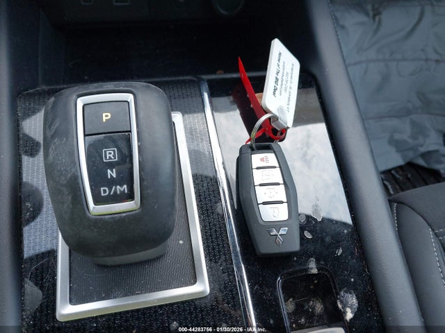 2024 MITSUBISHI OUTLANDER JA4J4VA87RZ027175 Photo 10