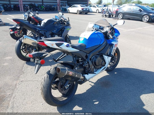 Suzuki GSX-R600 2025 JS1GN7FA3S7100199 Image 4