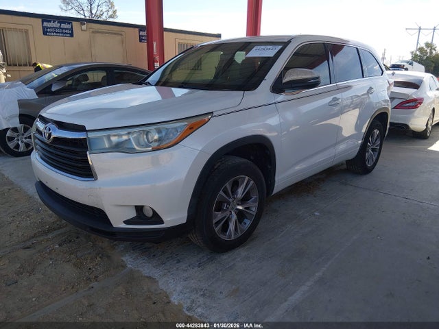 2015 TOYOTA HIGHLANDER 5TDZKRFH9FS118041 Photo 1