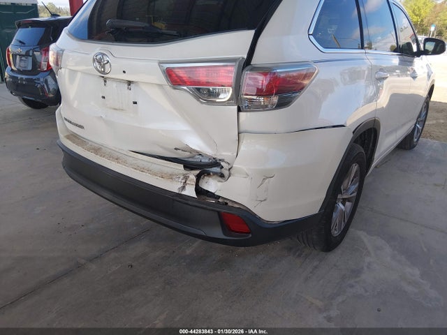 2015 TOYOTA HIGHLANDER 5TDZKRFH9FS118041 Photo 5