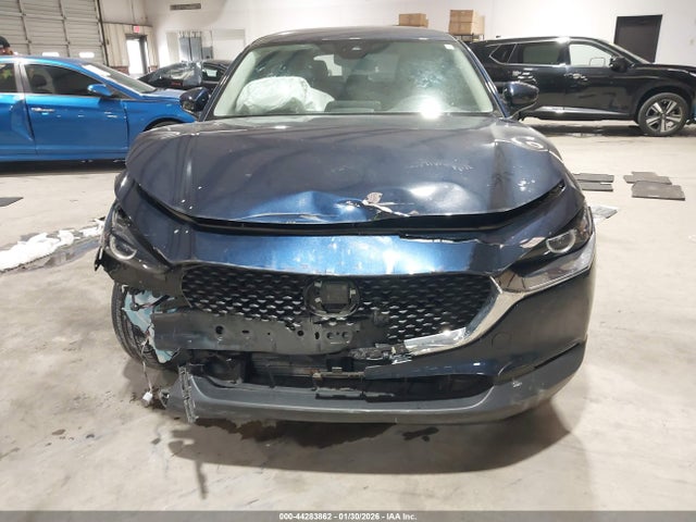 44283862 :رقم المزاد ، 3MVDMBAM4PM553761 vin ، 2023 Mazda Cx-30 2.5 S مزاد بيع