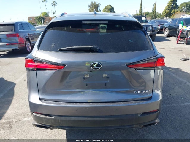 JTJGARBZ4L5002284 Lexus NX 300