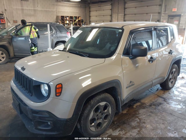 ZACCJAAT3FPC06831 Jeep Renegade Sport