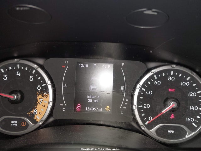 ZACCJAAT3FPC06831 Jeep Renegade Sport