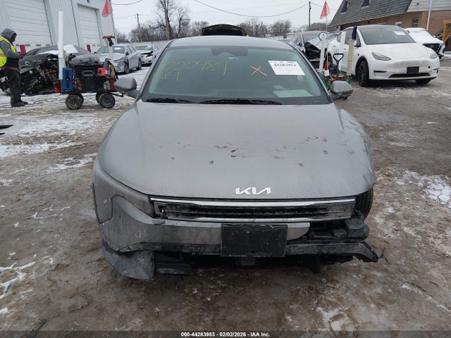 44283953 :رقم المزاد ، 3KPFU4DE0SE061841 vin ، 2025 Kia K4 Ex مزاد بيع