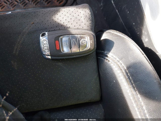 2009 AUDI A5 WAUDK78T39A038569 Photo 10