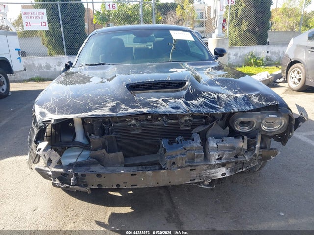 2C3CDZJG1NH164852 Dodge Challenger Gt