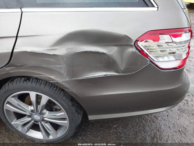 Продажа на аукционе авто 2013 Mercedes-benz E 350 4matic, vin: WDDHH8JB9DA682165, номер лота: 44283976