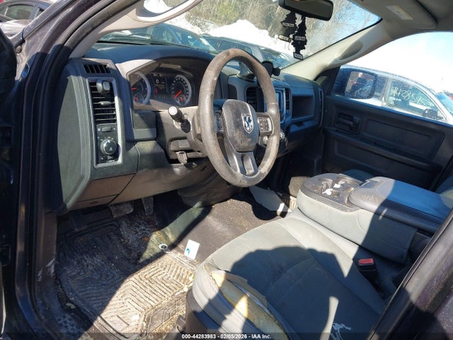 44283983 :رقم المزاد ، 1C6RR7FT6GS419631 vin ، 2016 Ram 1500 Express مزاد بيع