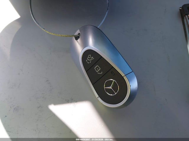 W1KAF4GB8RR215030 Mercedes-Benz C 300