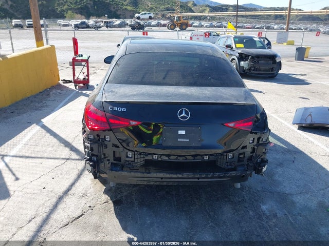 W1KAF4GB8RR215030 Mercedes-Benz C 300