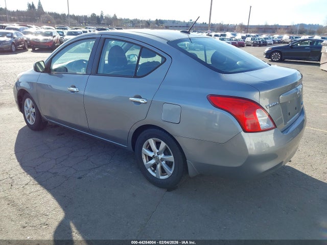 44284004 :رقم المزاد ، 3N1CN7AP9CL922666 vin ، 2012 Nissan Versa 1.6 Sl مزاد بيع