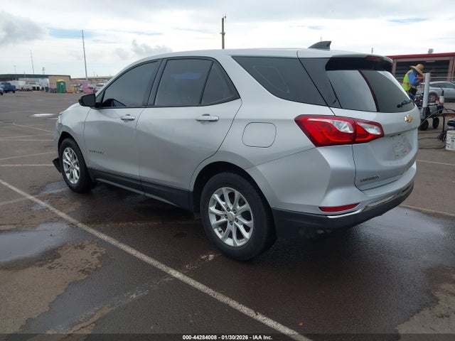 Chevrolet EQUINOX LS 2018 2GNAXHEV3J6329889 Image 3