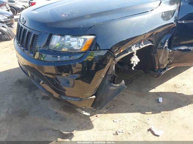 1C4RJEAG0FC677831 Jeep Grand Cherokee Altitude