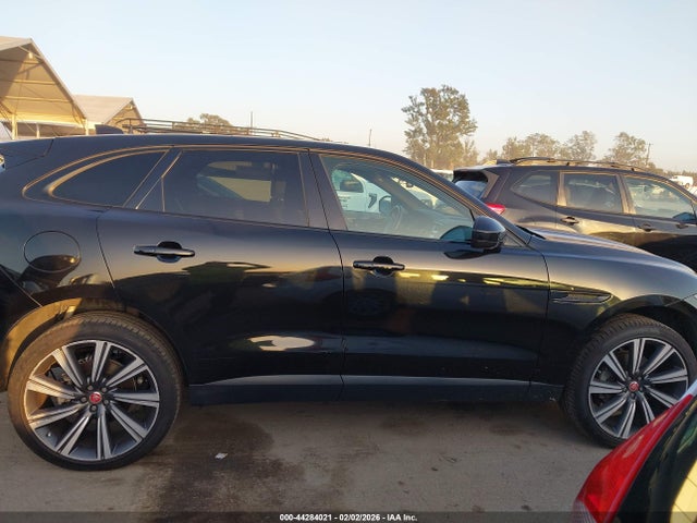 Jaguar F-pace 35t Prestige 2017 SADCK2BV2HA092623 Image 13