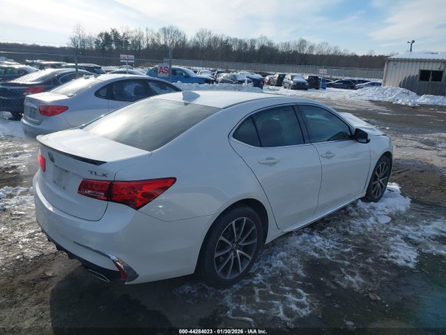 2018 ACURA TLX 19UUB2F5XJA006038 Photo 3
