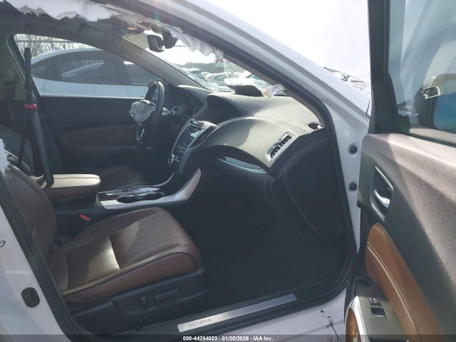 2018 ACURA TLX 19UUB2F5XJA006038 Photo 4