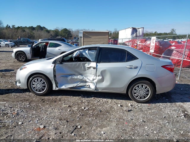 Toyota COROLLA LE 2018 2T1BURHE4JC995164 Image 14