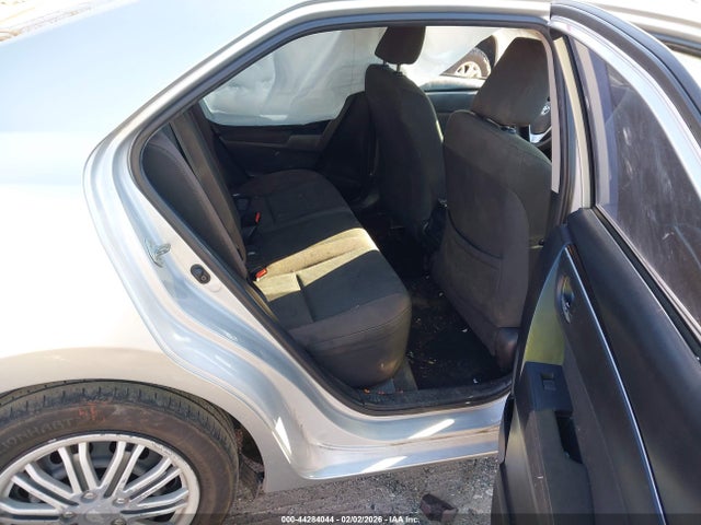 Toyota COROLLA LE 2018 2T1BURHE4JC995164 Image 8