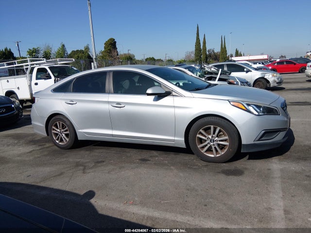 5NPE24AF9HH575111 Hyundai SONATA SE