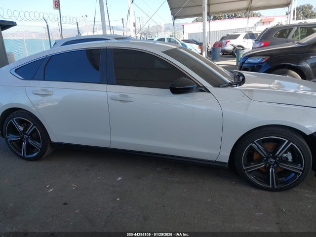 1HGCY2F51SA049372 Honda Accord Hybrid Sport