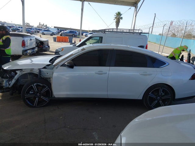 1HGCY2F51SA049372 Honda Accord Hybrid Sport