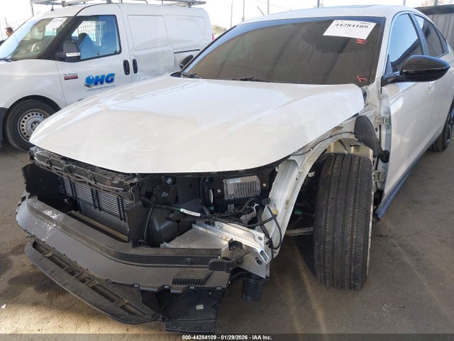 1HGCY2F51SA049372 Honda Accord Hybrid Sport