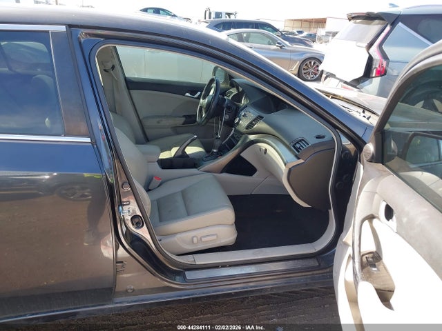 44284111 :رقم المزاد ، JH4CU2F43CC011972 vin ، 2012 Acura Tsx 2.4 مزاد بيع
