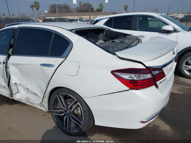 1HGCR2F16HA200242 Honda Accord Sport Se