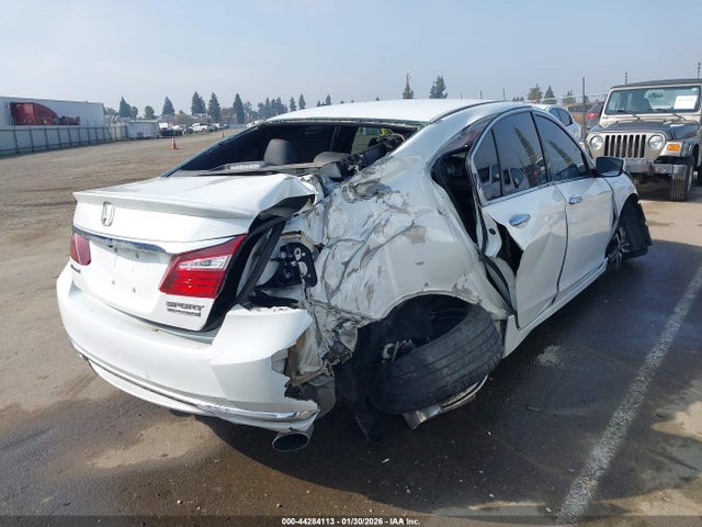 1HGCR2F16HA200242 Honda Accord Sport Se