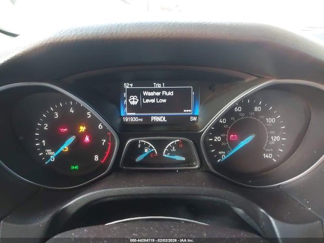 1FADP3K24HL223929 Ford FOCUS SE