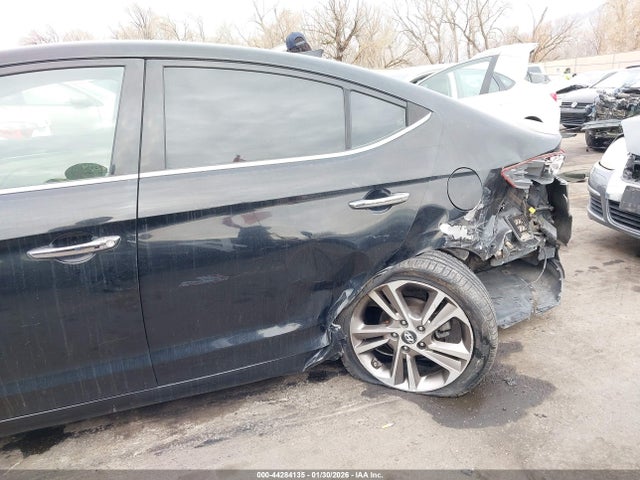 5NPD84LF8HH035840 Hyundai Elantra Limited