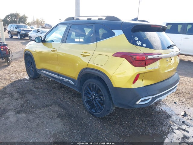 2023 Kia Seltos Nightfall Edition მანქანა იყიდება აუქციონზე, vin: KNDEUCA26P7403008, აუქციონის ნომერი: 44284136