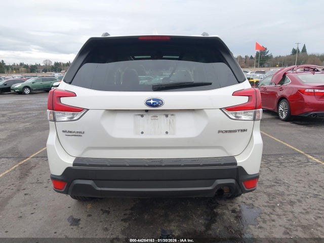 JF2SKAJC8MH462428 Subaru Forester Premium