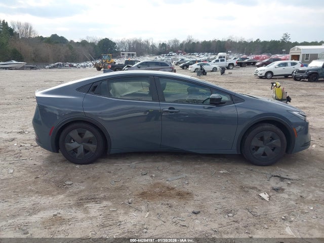 JTDACAAU4R3020377 Toyota Prius Le