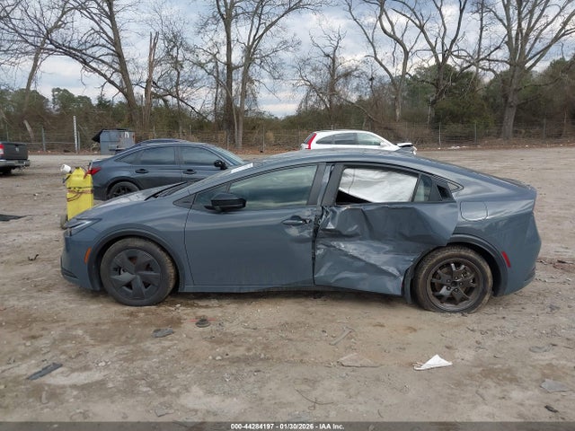 JTDACAAU4R3020377 Toyota Prius Le