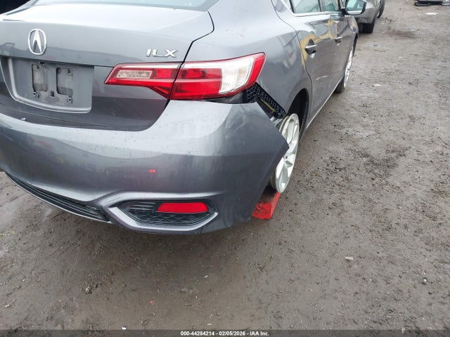 44284214 :رقم المزاد ، 19UDE2F34HA000557 vin ، 2017 Acura Ilx Acurawatch Plus Package مزاد بيع