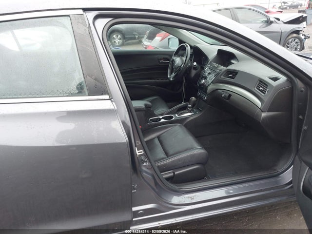 44284214 :رقم المزاد ، 19UDE2F34HA000557 vin ، 2017 Acura Ilx Acurawatch Plus Package مزاد بيع