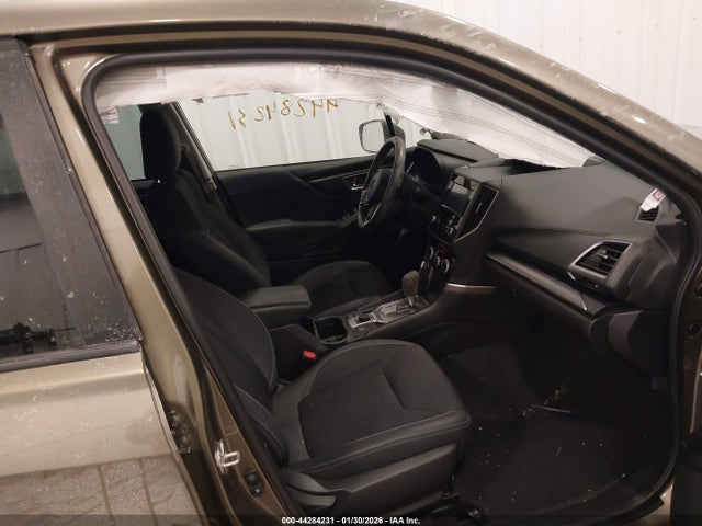Продаж на аукціоні авто 2022 Subaru Forester Premium, vin: JF2SKAEC8NH437573, номер лоту: 44284231