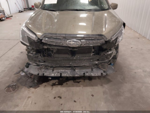Продаж на аукціоні авто 2022 Subaru Forester Premium, vin: JF2SKAEC8NH437573, номер лоту: 44284231