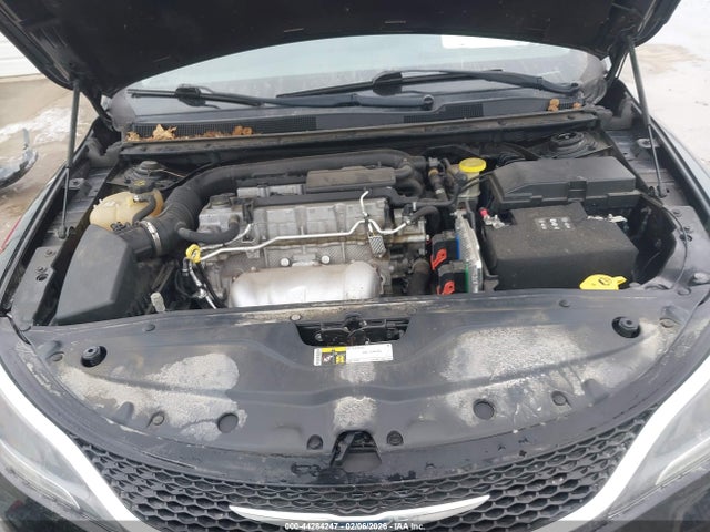 Aukcja sprzedaży 2017 Chrysler 200 Touring, vin: 1C3CCCFB9HN510056, numer aukcji: 44284247